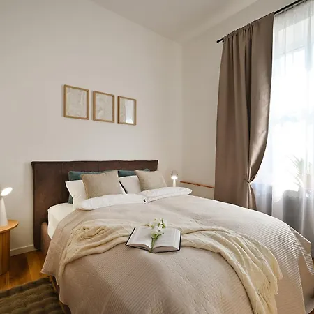 Old Town Family Deluxe Appartement *